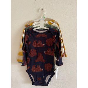 Brand New NWT Carters Baby 4 Pack Long Sleeve Onesie Set 18 Months